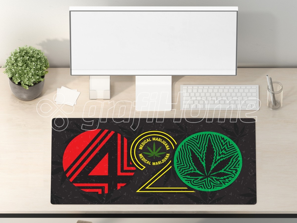 2077 Mousepad 3